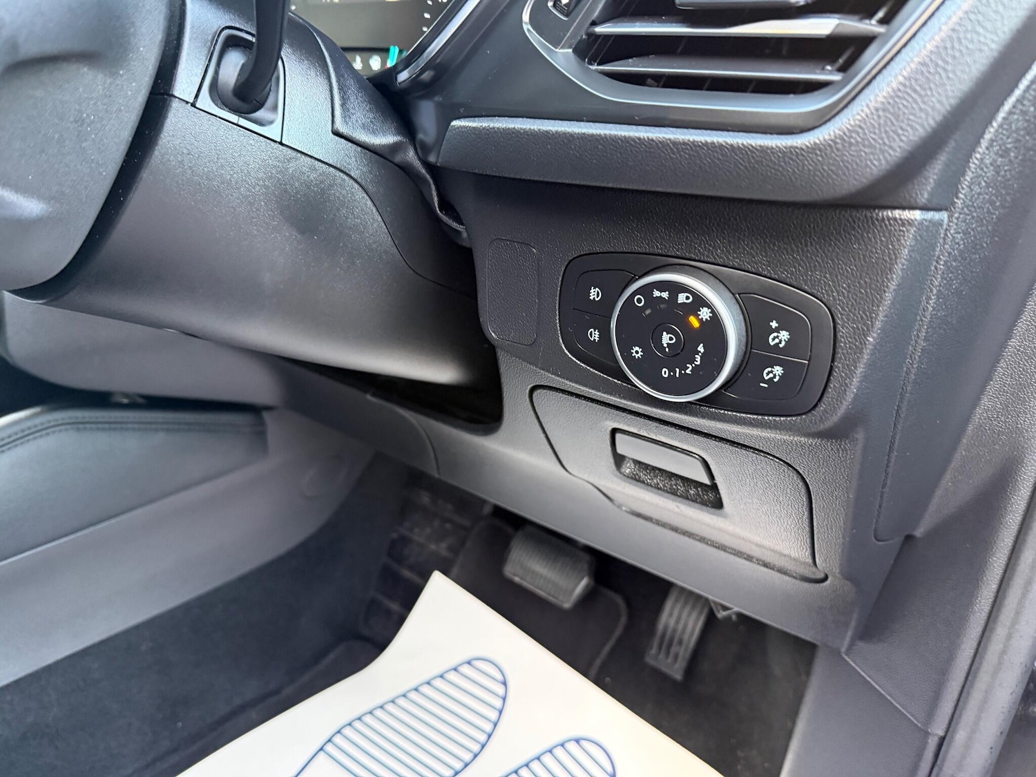 Used Ford Focus 2018 for sale - 76781405: Photo 10