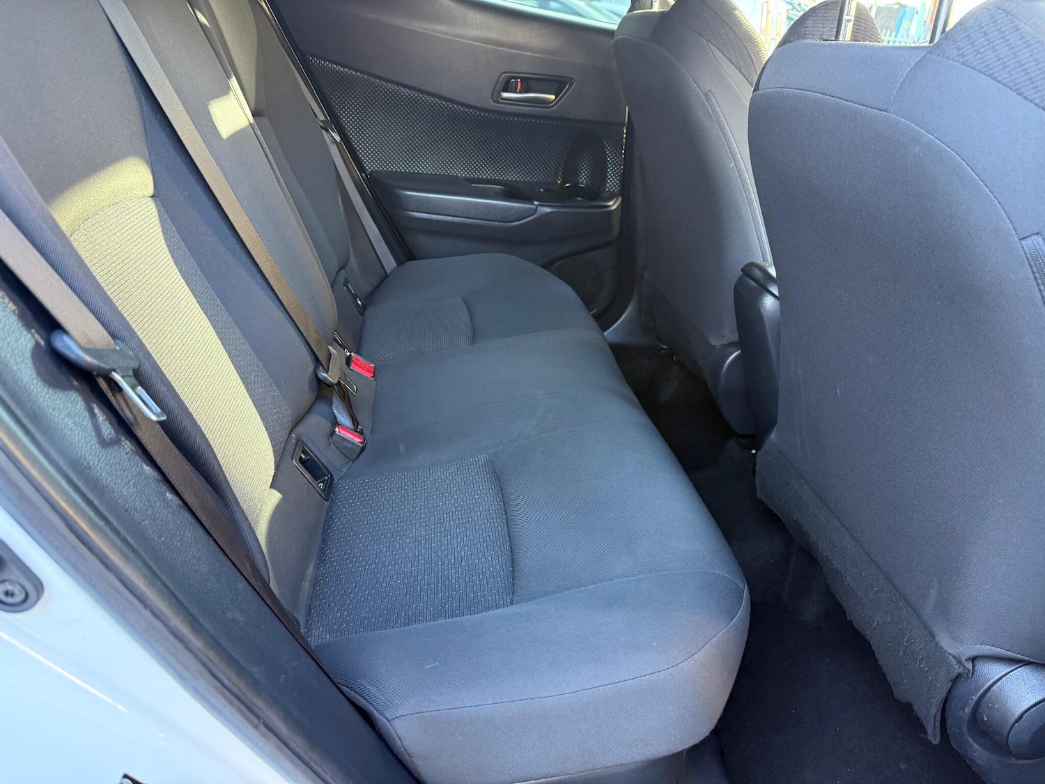 Used Toyota C-HR 2019 for sale - 77040930: Photo 19