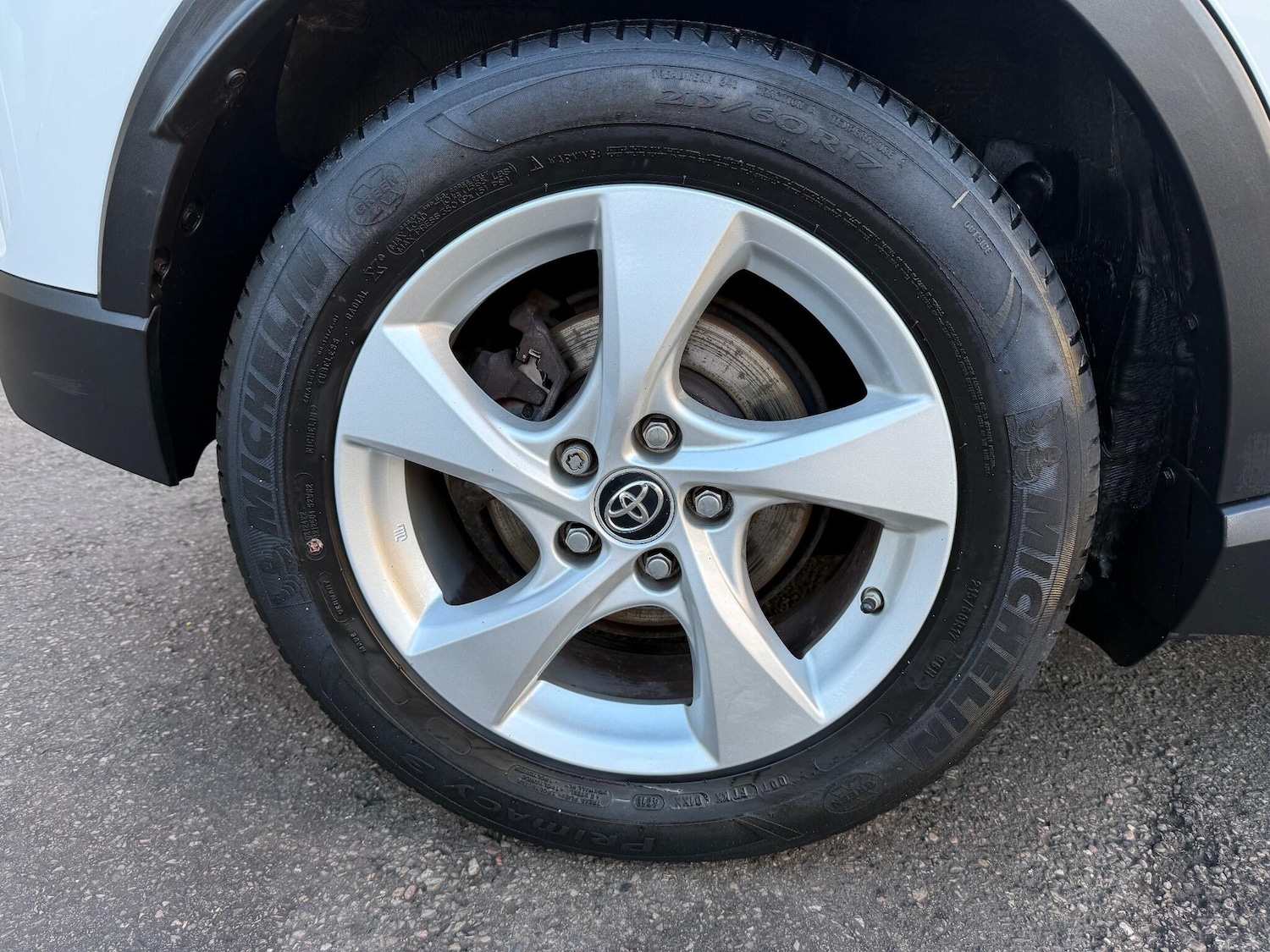 Used Toyota C-HR 2019 for sale - 77040930: Photo 27