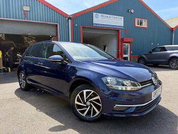 Used Volkswagen Golf 2019 for sale - 78622697: Photo