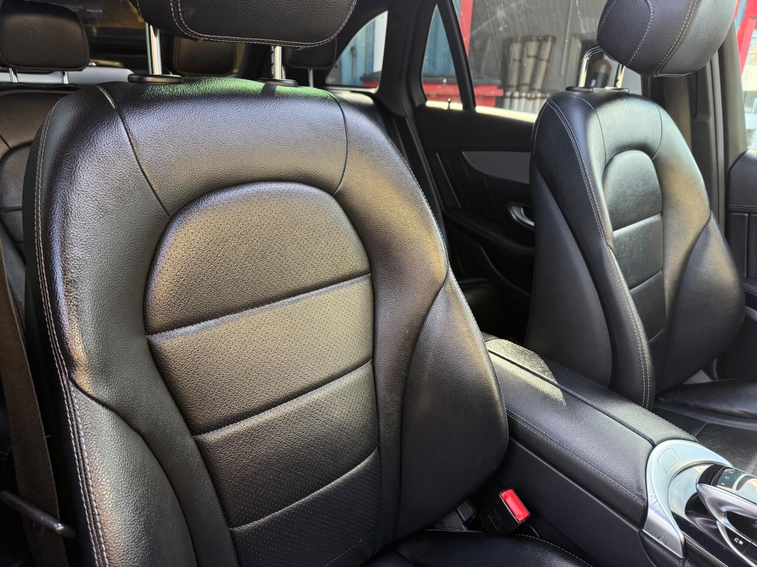 Used Mercedes-Benz GLC 2015 for sale - 76031337: Photo 17