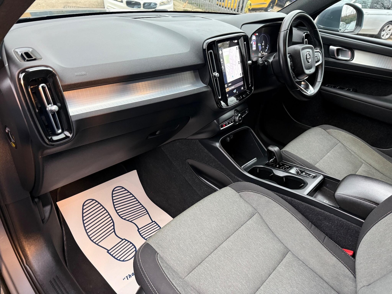 Used Volvo XC40 2022 for sale - 77040537: Photo 15