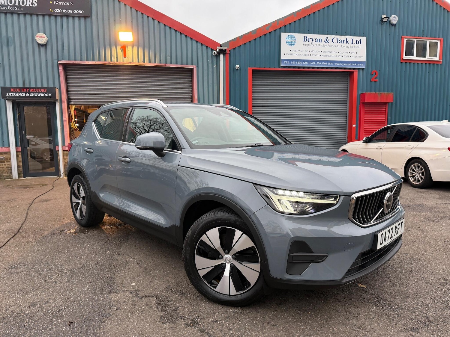 Used Volvo XC40 2022 for sale - 77040537: Photo 3