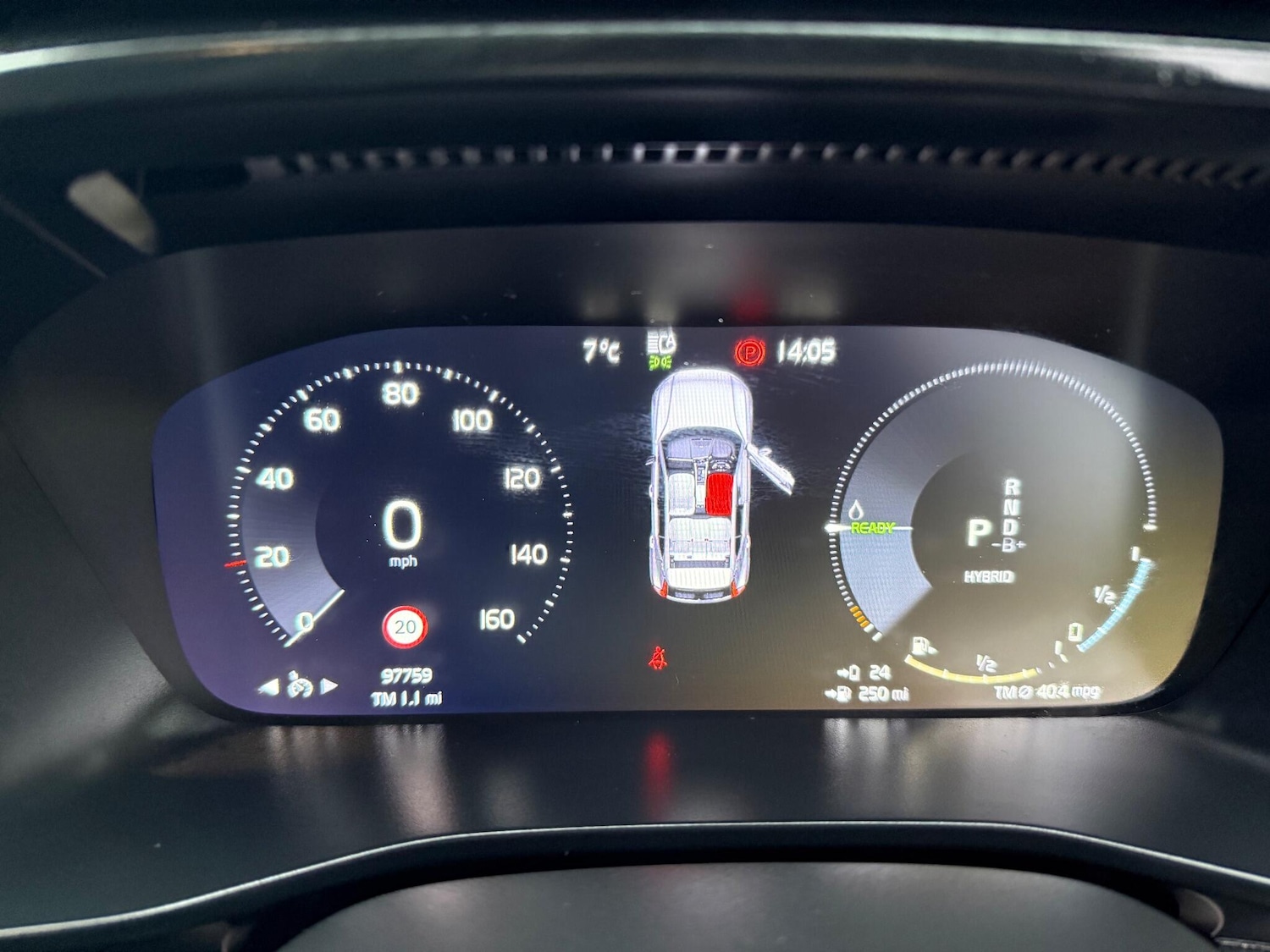 Used Volvo XC40 2022 for sale - 77040537: Photo 9