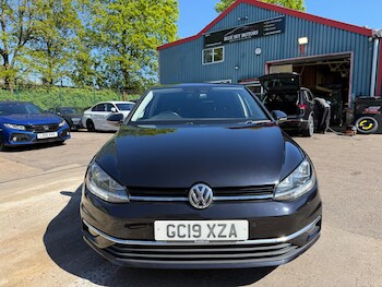 Used Volkswagen Golf 2019 for sale - 78335363: Photo