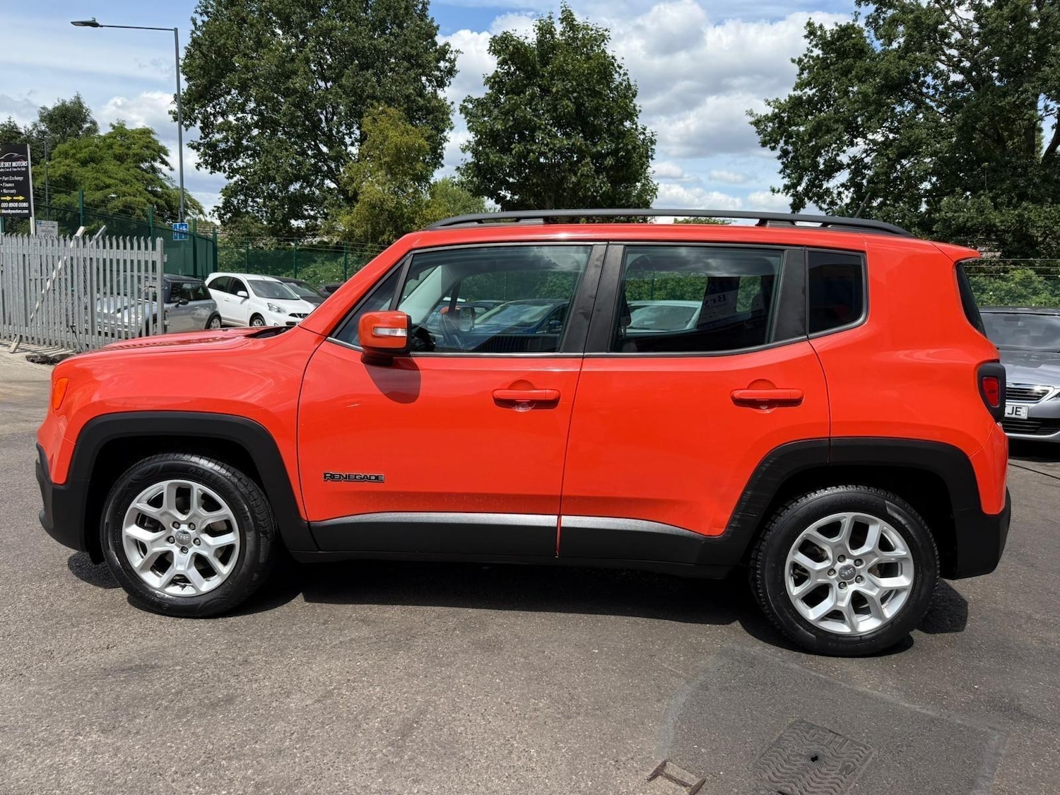 Used Jeep Renegade 2016 for sale - 77359310: Photo 23