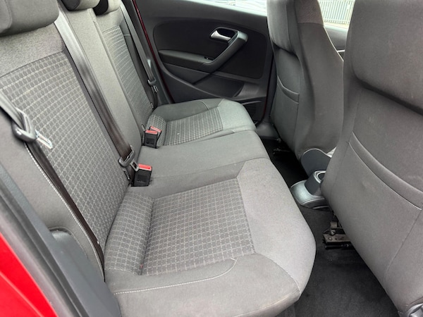 Used Volkswagen Polo 2015 for sale - 76189657: Photo 18