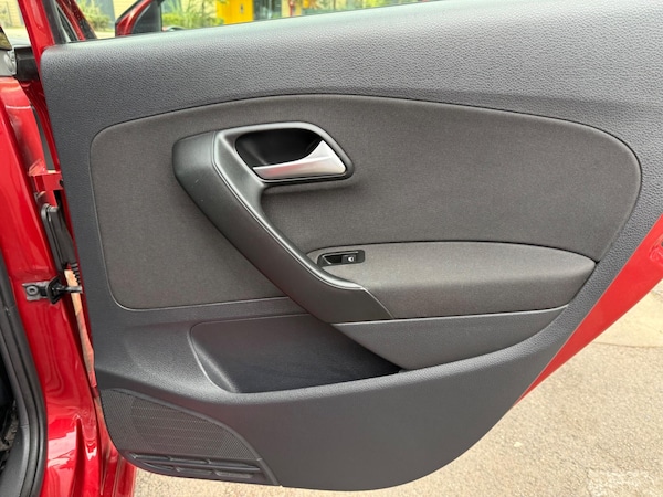 Used Volkswagen Polo 2015 for sale - 76189657: Photo 20