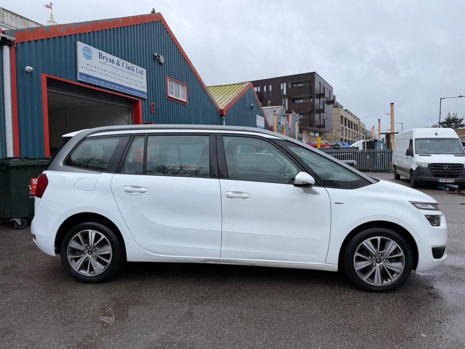 Used Citroen Grand C4 Picasso 2015 for sale - 77658504: Photo 23