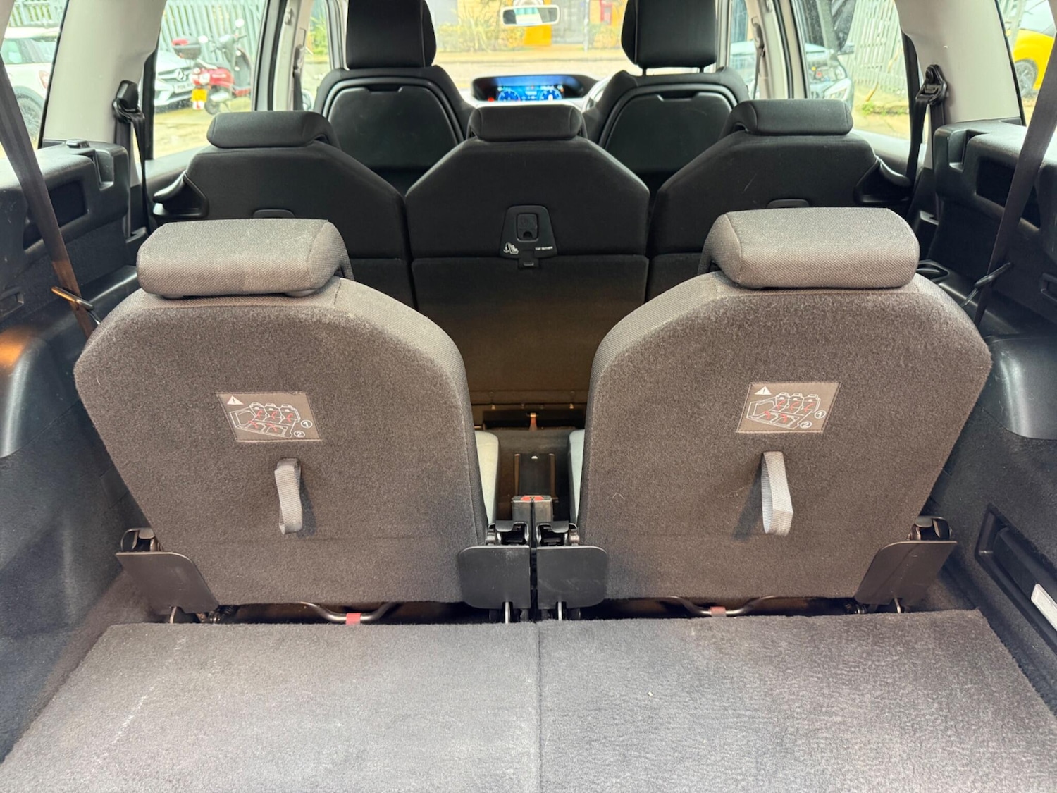 Used Citroen Grand C4 Picasso 2015 for sale - 77658504: Photo 5