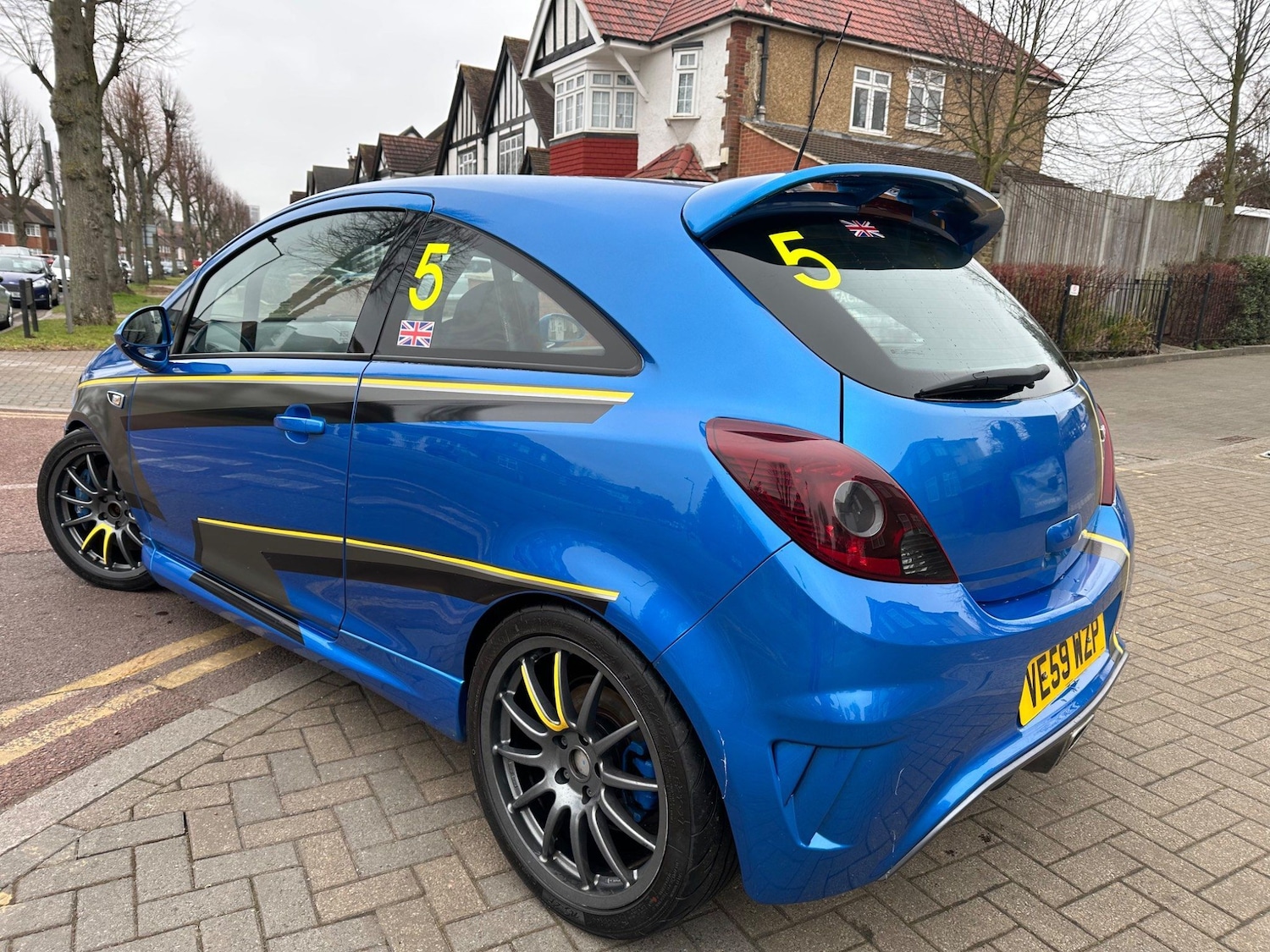Vehicle 21