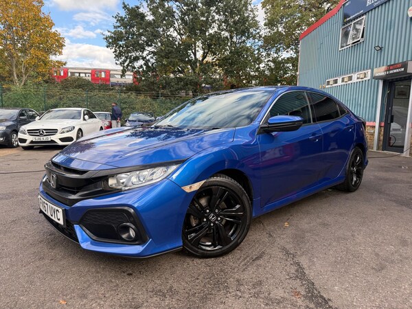 Used Honda Civic 2018 for sale - 76307338: Photo 1