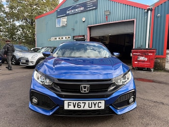 Used Honda Civic 2018 for sale - 76307338: Photo