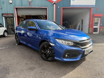 Used Honda Civic 2018 for sale - 76307338: Photo