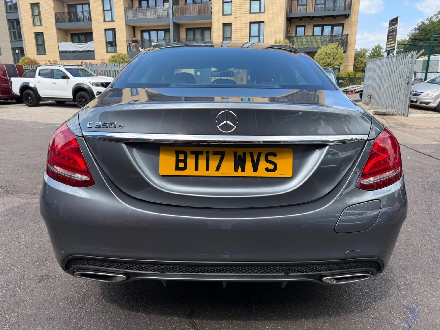 Used Mercedes-Benz C Class 2017 for sale - 76456888: Photo 4