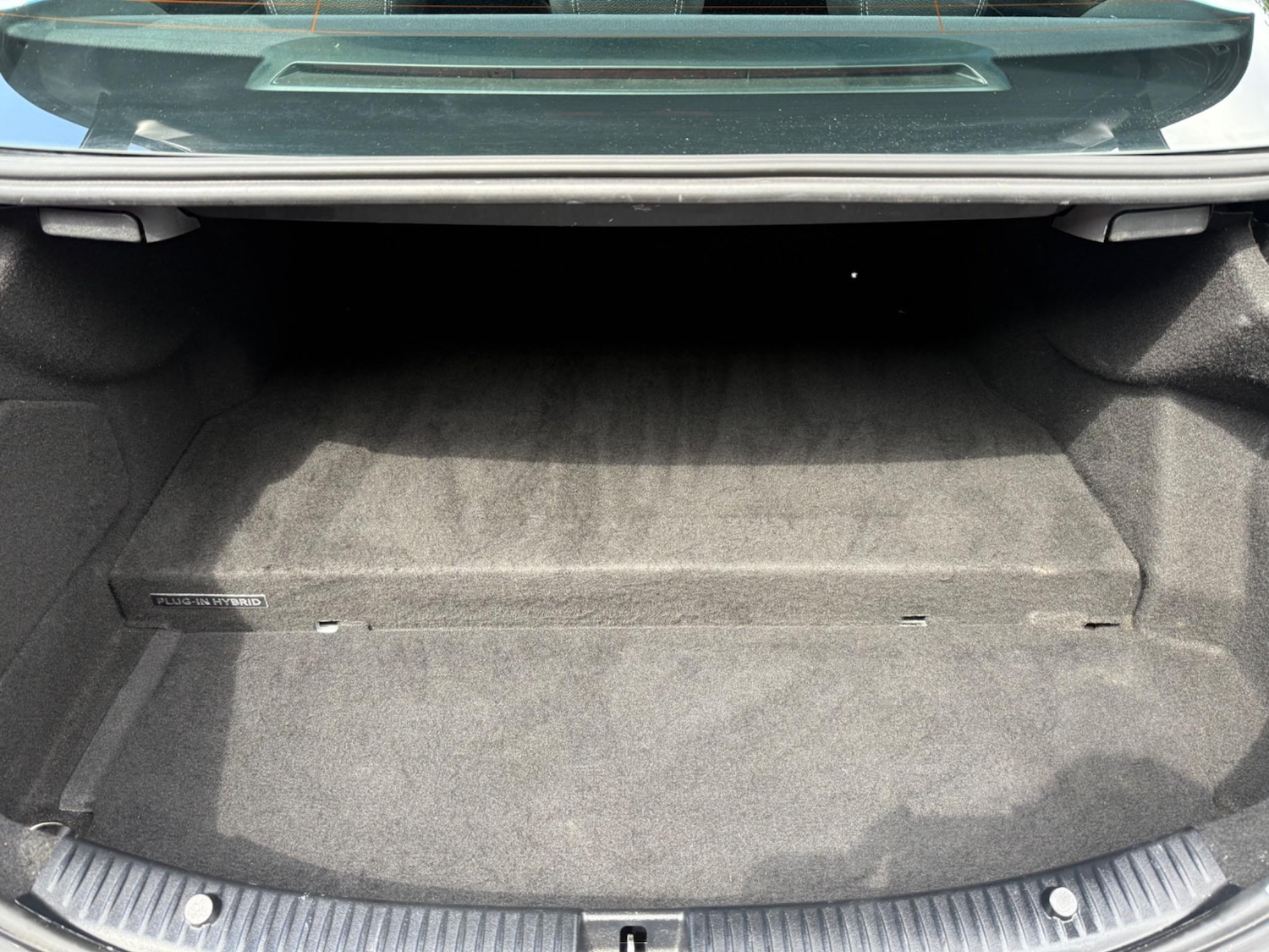 Used Mercedes-Benz C Class 2017 for sale - 76456888: Photo 5