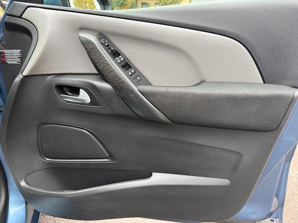 Used Citroen C4 Grand Picasso 2015 for sale - 76314836: Photo 17