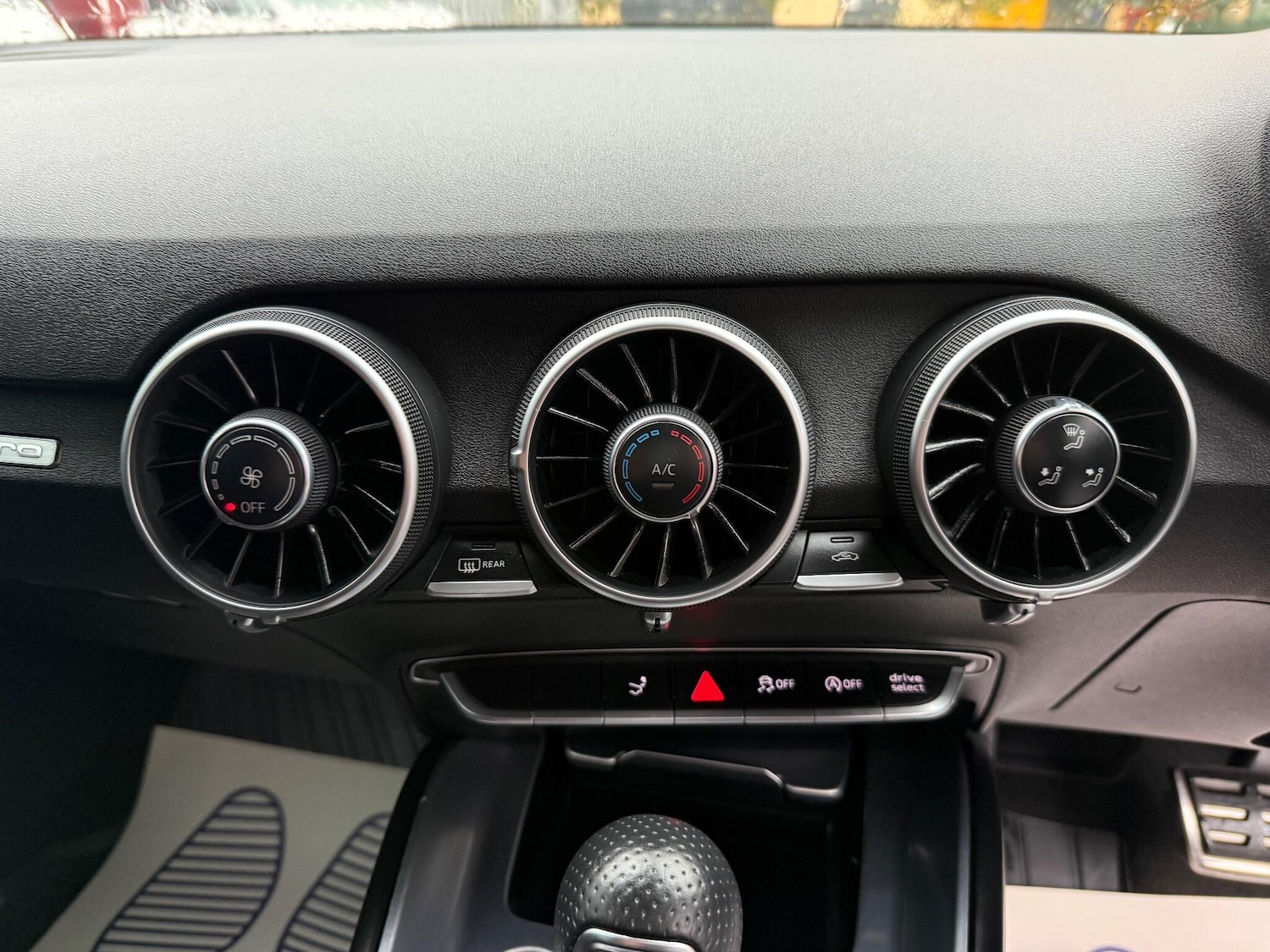 Used Audi TT 2015 for sale - 76992459: Photo 10