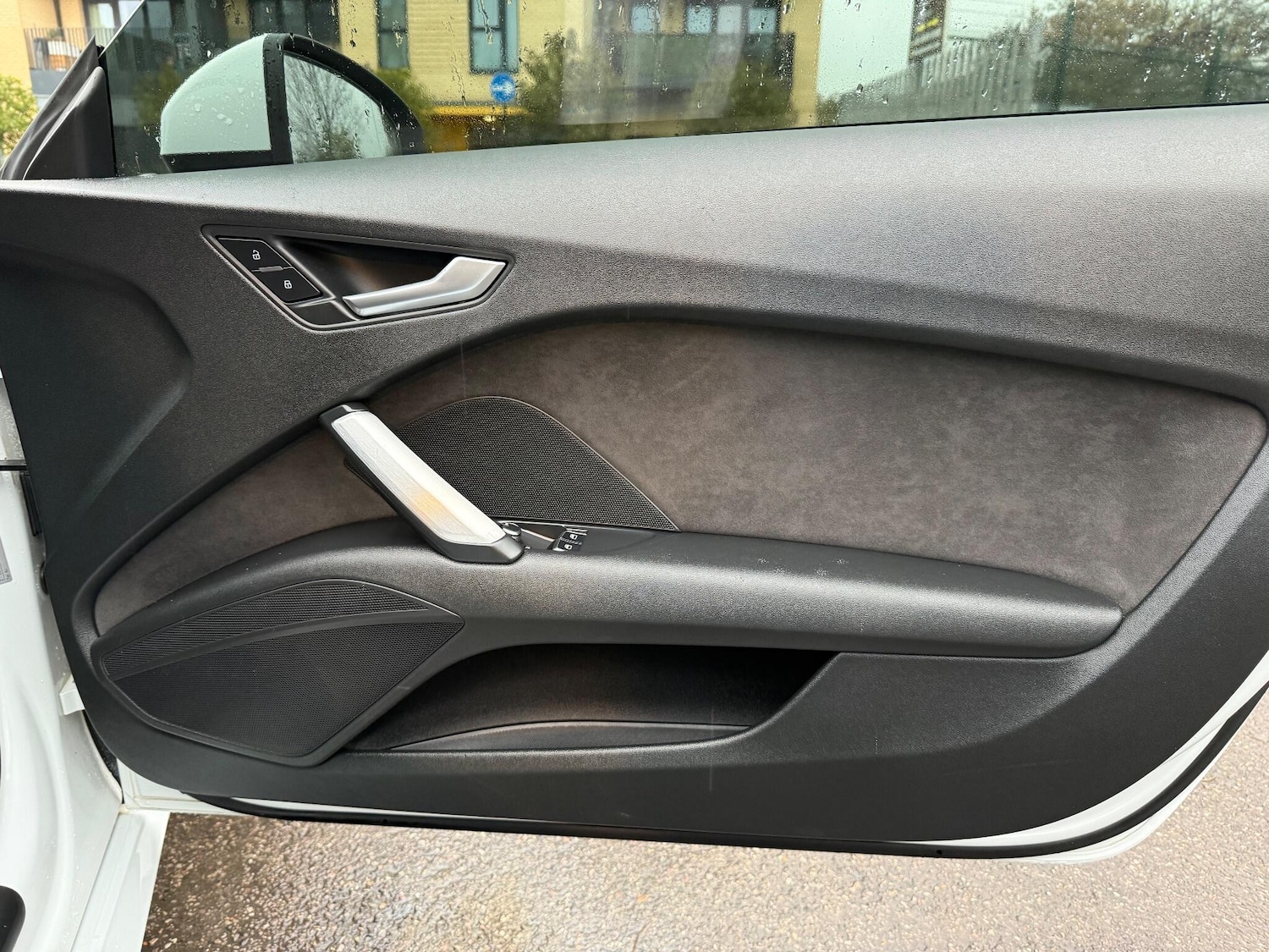 Used Audi TT 2015 for sale - 76992459: Photo 16