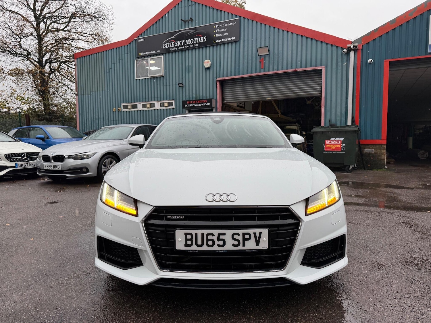 Used Audi TT 2015 for sale - 76992459: Photo 2
