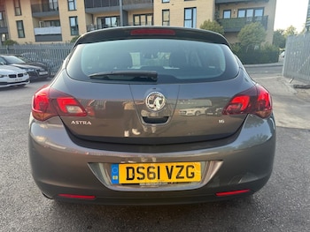 Used Vauxhall Astra 2011 for sale - 75552216: Photo