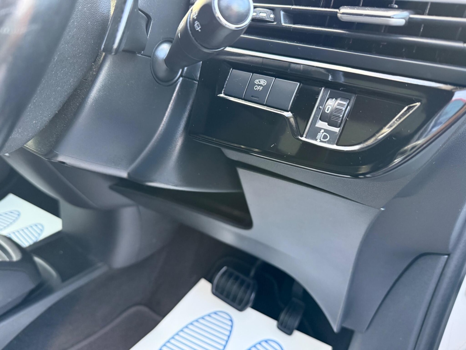 Used Citroen Grand C4 Picasso 2019 for sale - 77793530: Photo 10