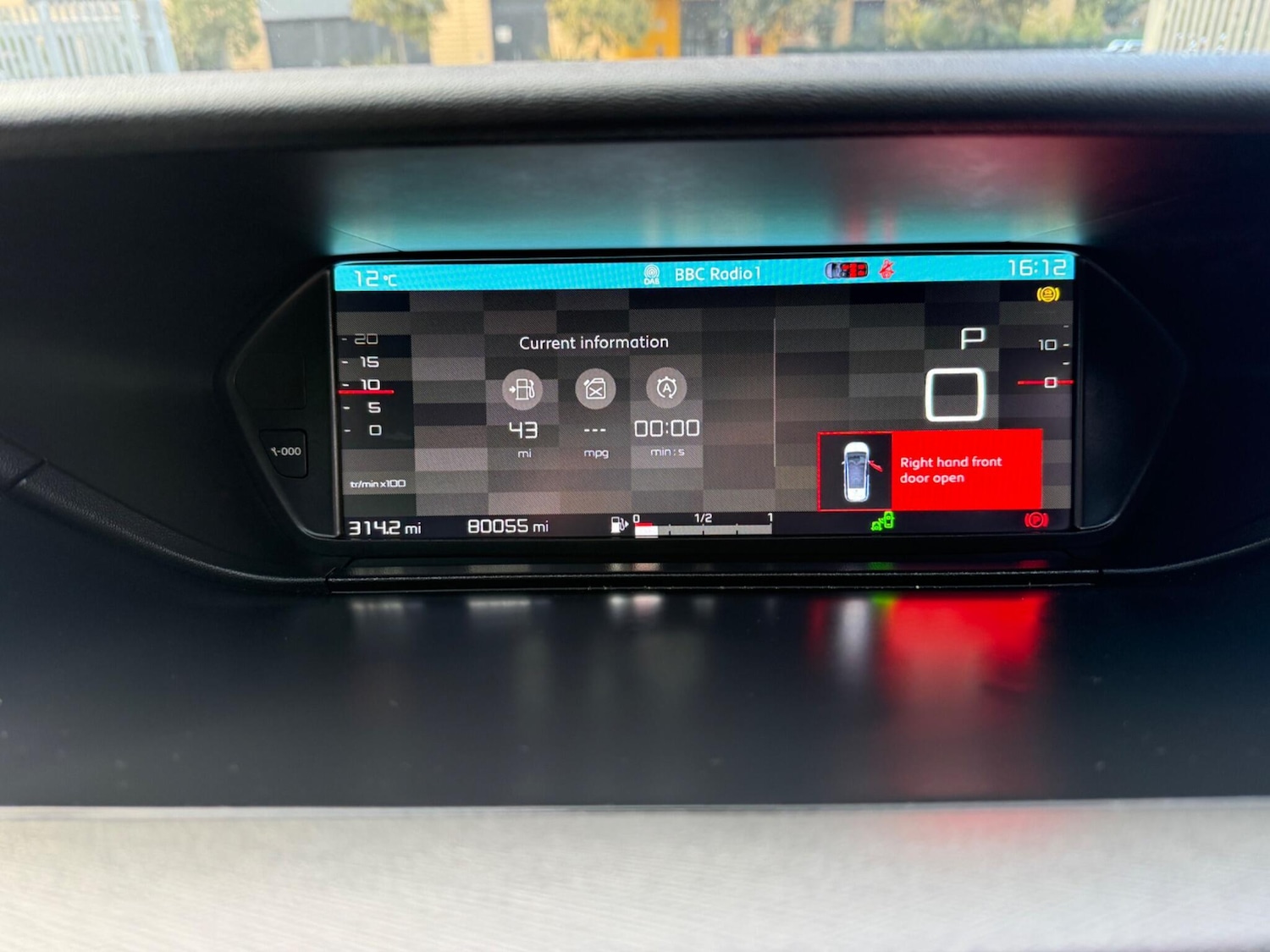 Used Citroen Grand C4 Picasso 2019 for sale - 77793530: Photo 9