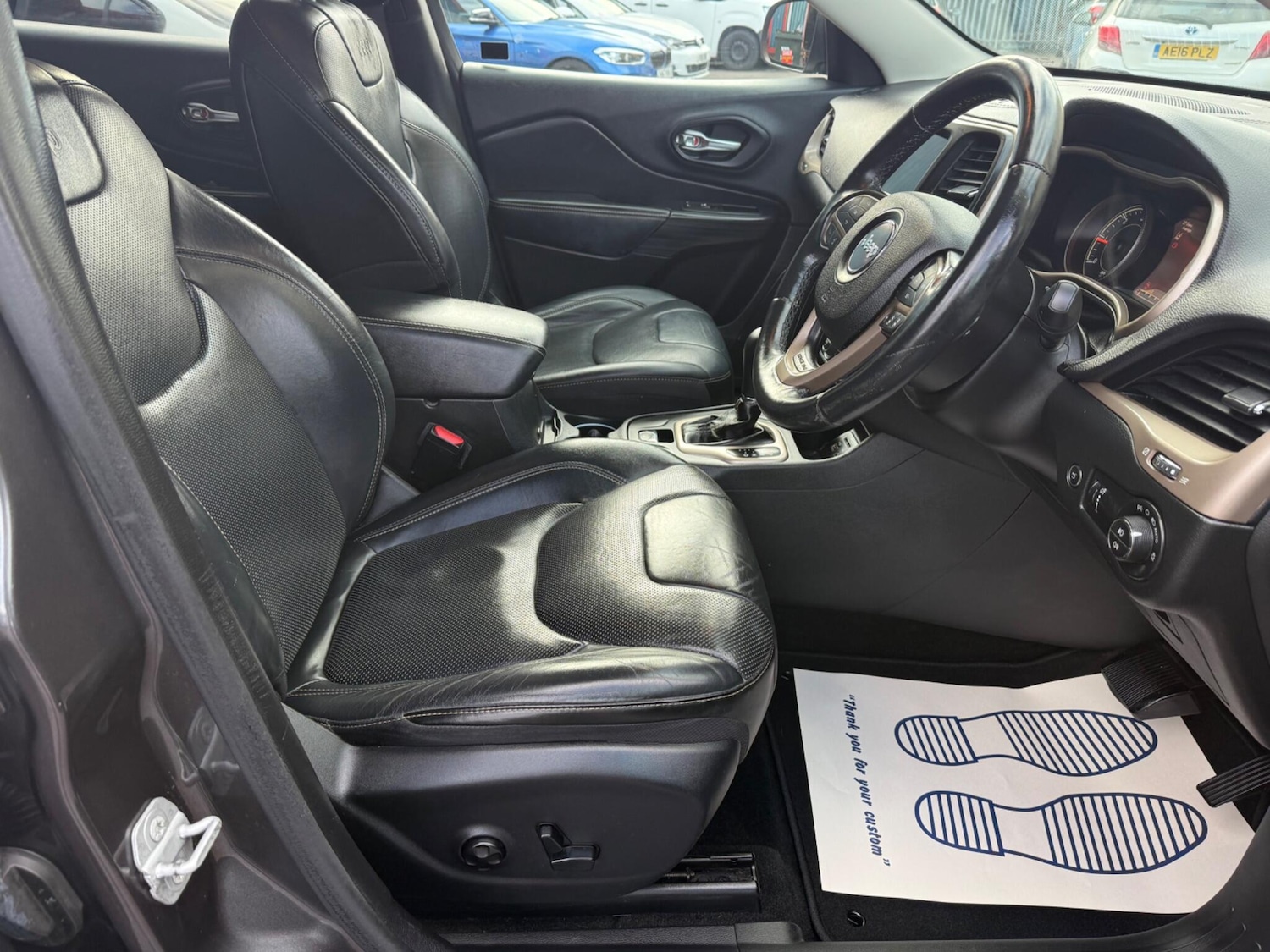 Used Jeep Cherokee 2015 for sale - 77292077: Photo 6