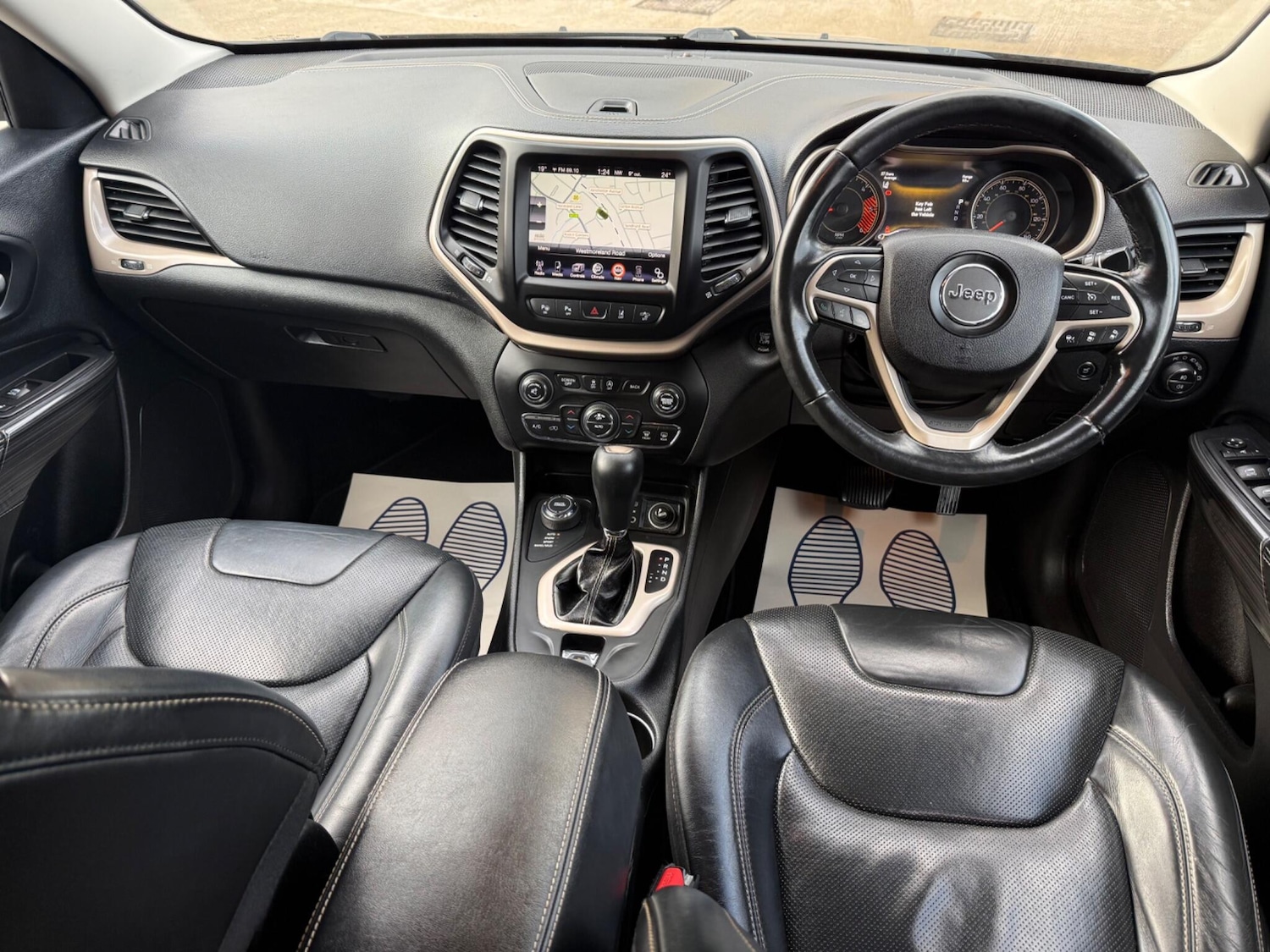 Used Jeep Cherokee 2015 for sale - 77292077: Photo 7