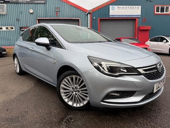 Used Vauxhall Astra 2017 for sale - 78461704: Photo
