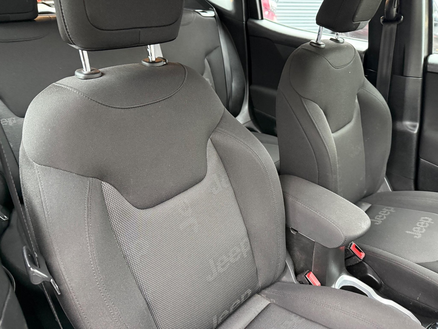 Used Jeep Renegade 2017 for sale - 76802475: Photo 14