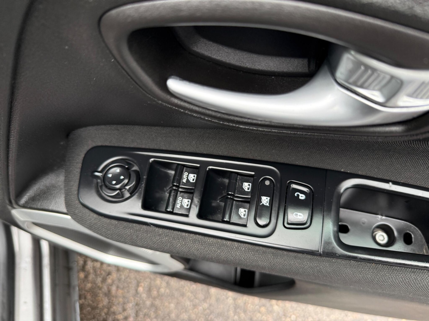 Used Jeep Renegade 2017 for sale - 76802475: Photo 16