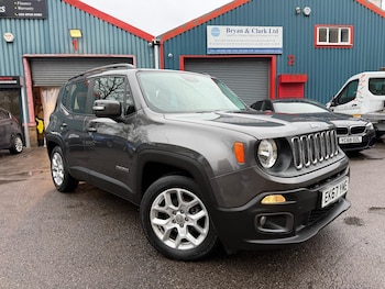 Used Jeep Renegade 2017 for sale - 76802475: Photo
