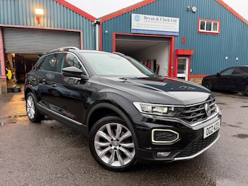 Used Volkswagen T-Roc 2019 for sale - 77305416: Photo