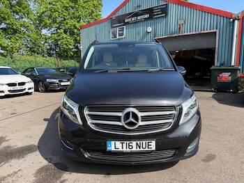 Used Mercedes-Benz V-Class 2016 for sale - 78472014: Photo