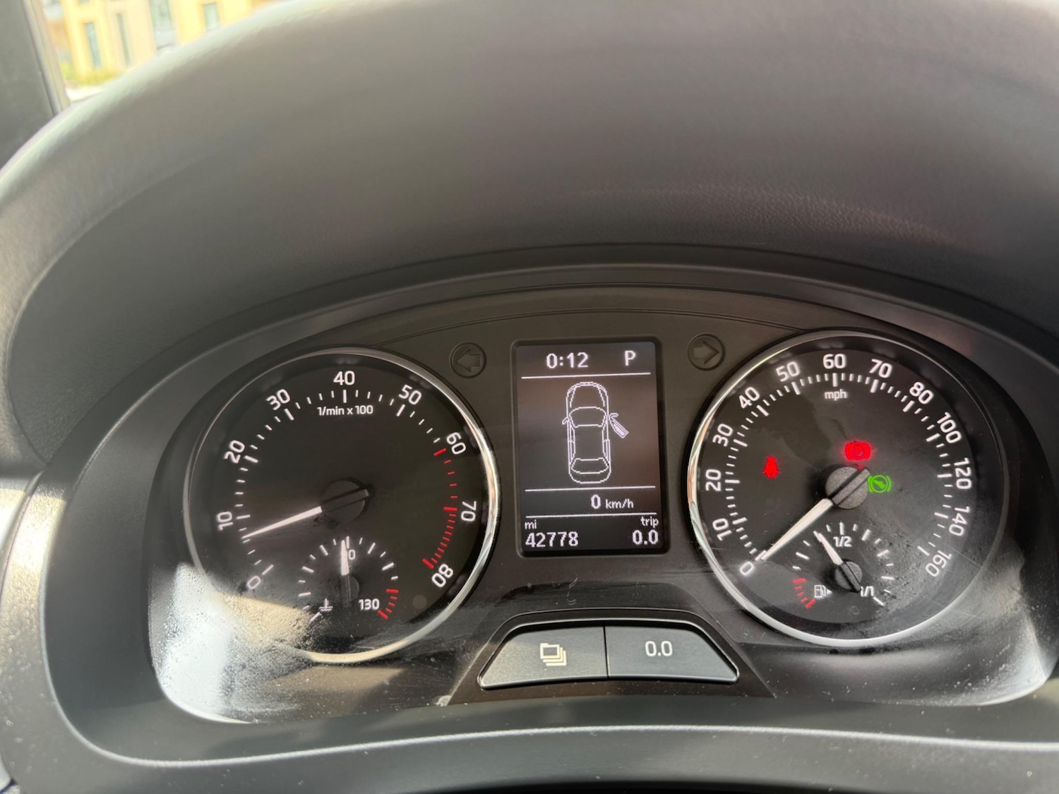 Used Skoda Rapid 2014 for sale - 76990564: Photo 9