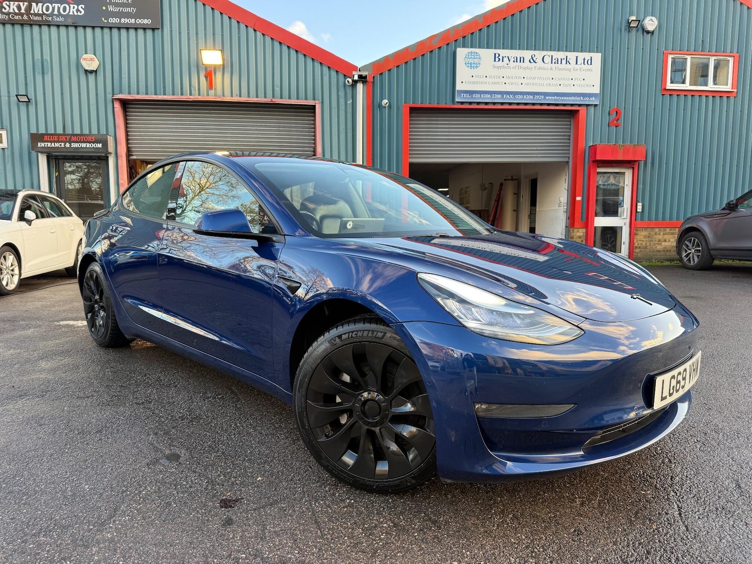 Used Tesla Model 3 2019 for sale - 76780999: Photo 3