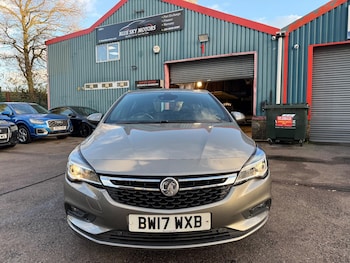 Used Vauxhall Astra 2017 for sale - 76307375: Photo