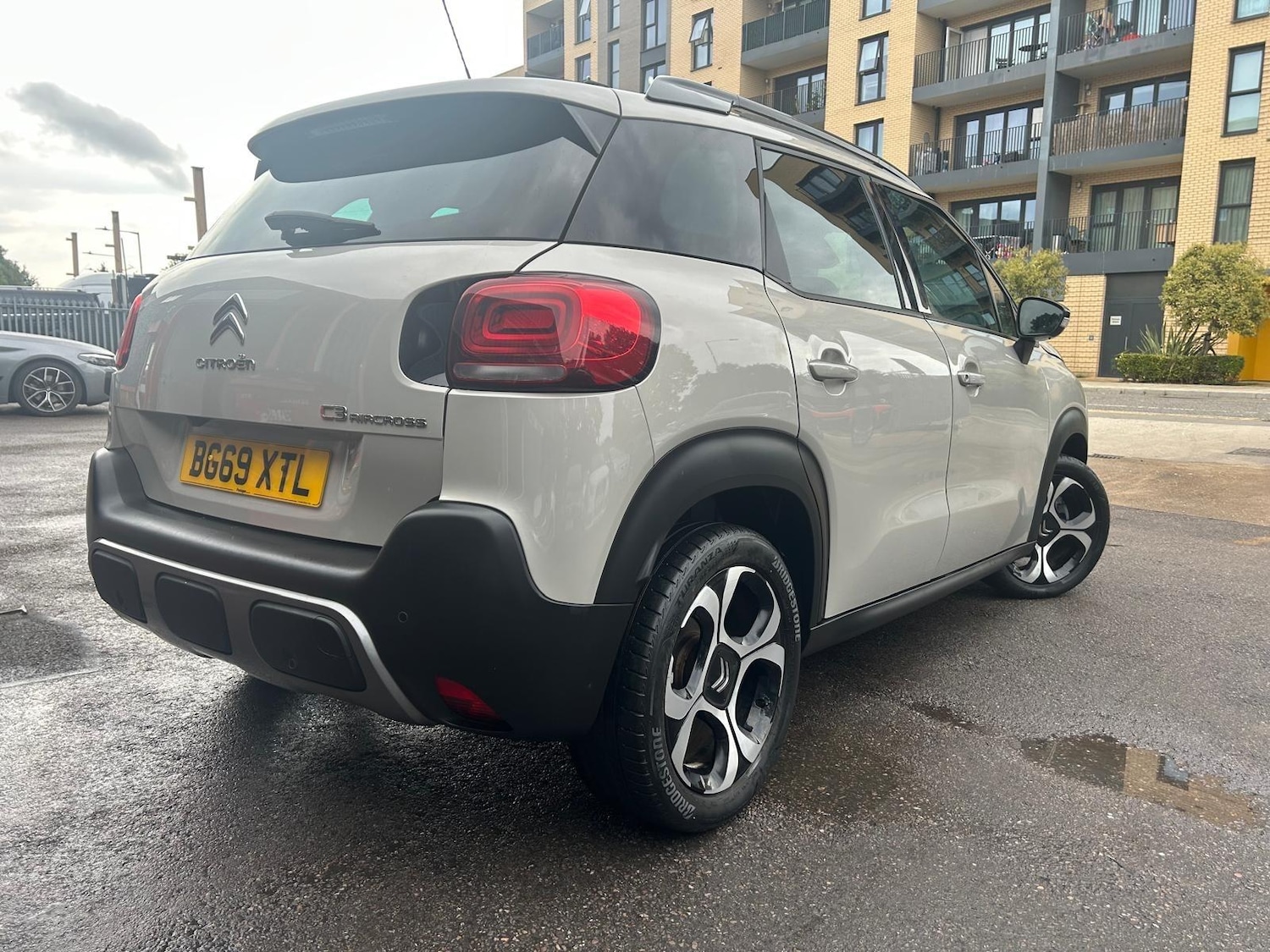 Vehicle 22