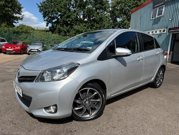 Used Toyota Yaris 2012 for sale - 79092630: Photo