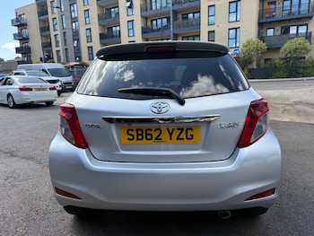Used Toyota Yaris 2012 for sale - 79092630: Photo