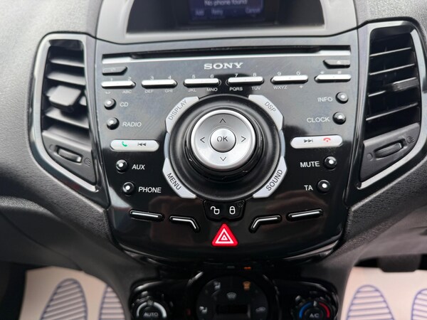 Used Ford Fiesta 2016 for sale - 76306845: Photo 12