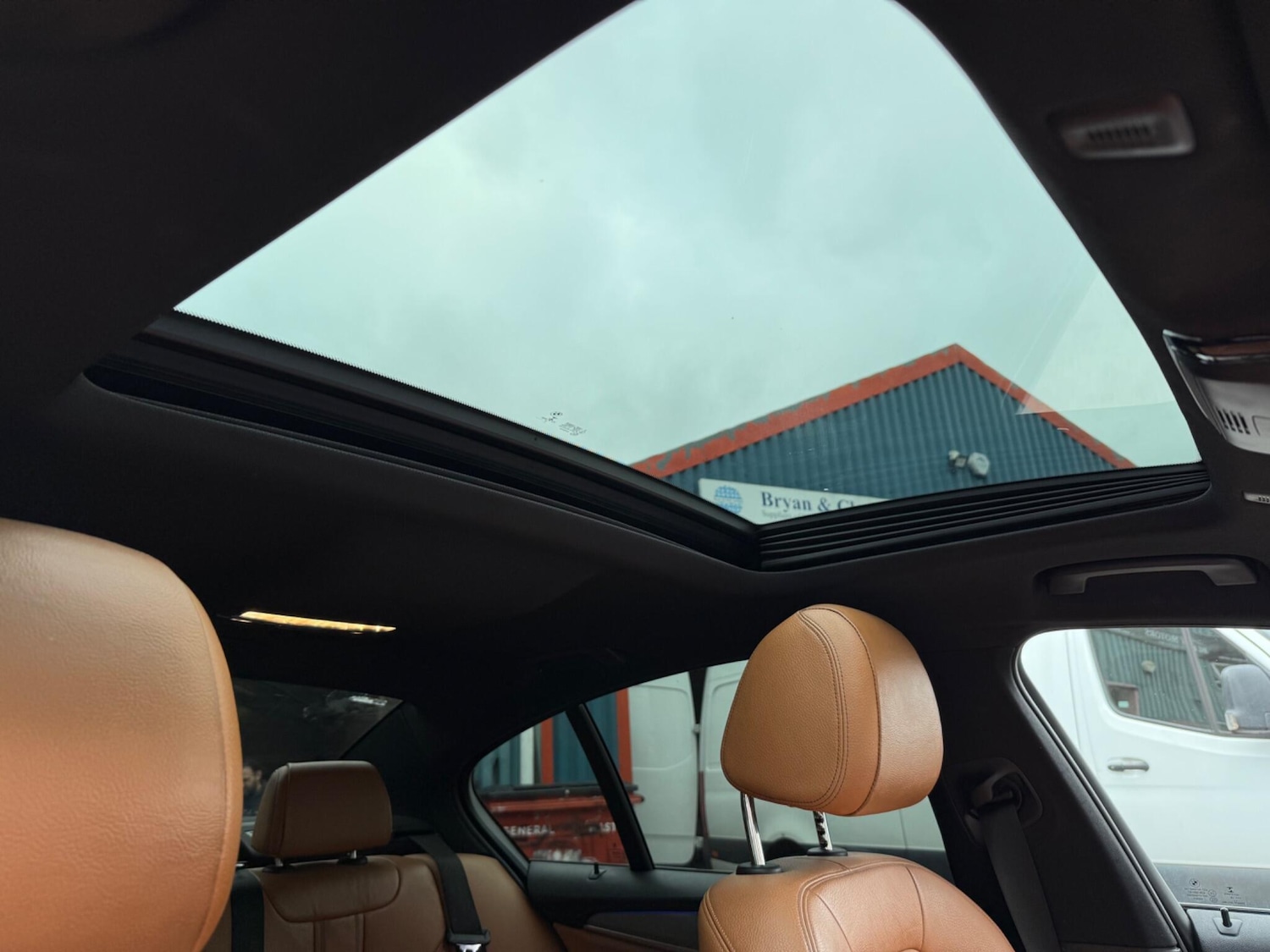 Used BMW 5 Series 2018 for sale - 76573208: Photo 14