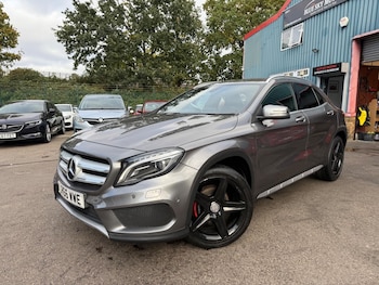 Mercedes-Benz - GLA