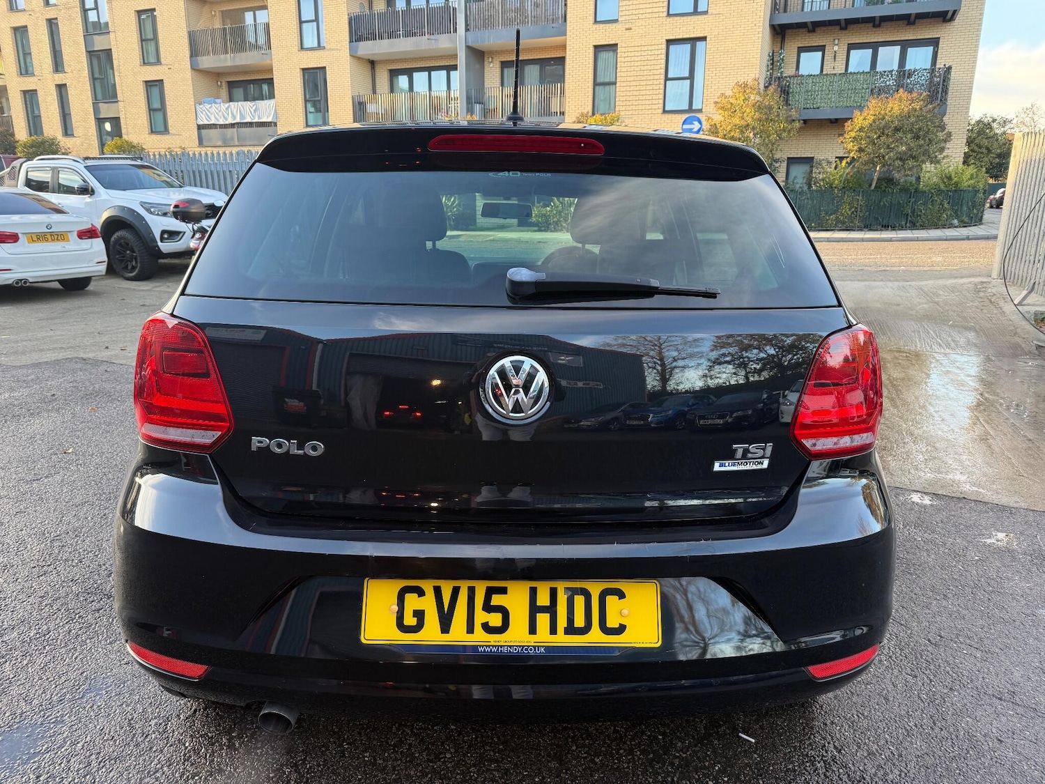 Used Volkswagen Polo 2015 for sale - 76689533: Photo 4