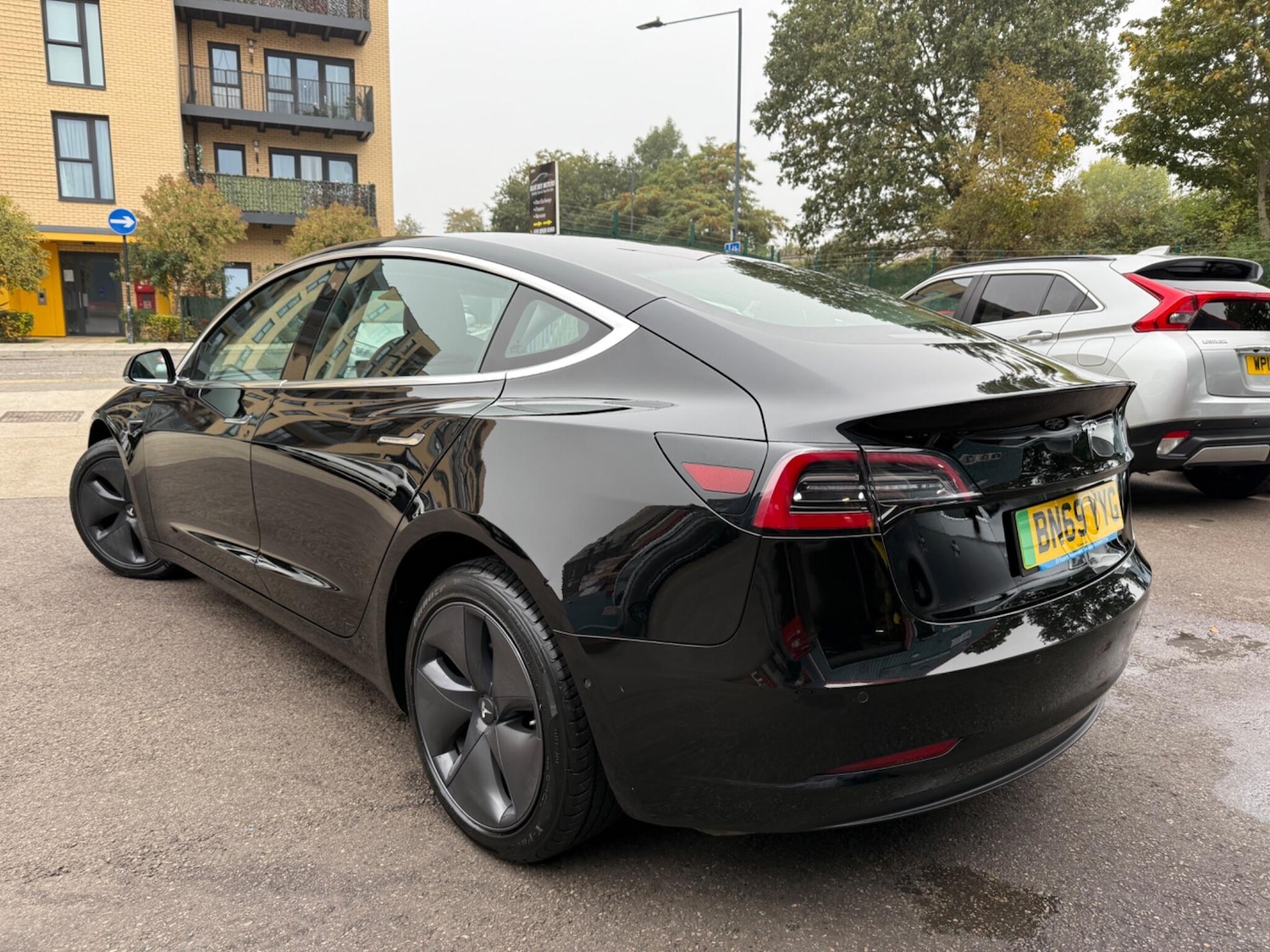 Used Tesla Model 3 2019 for sale - 76109782: Photo 21