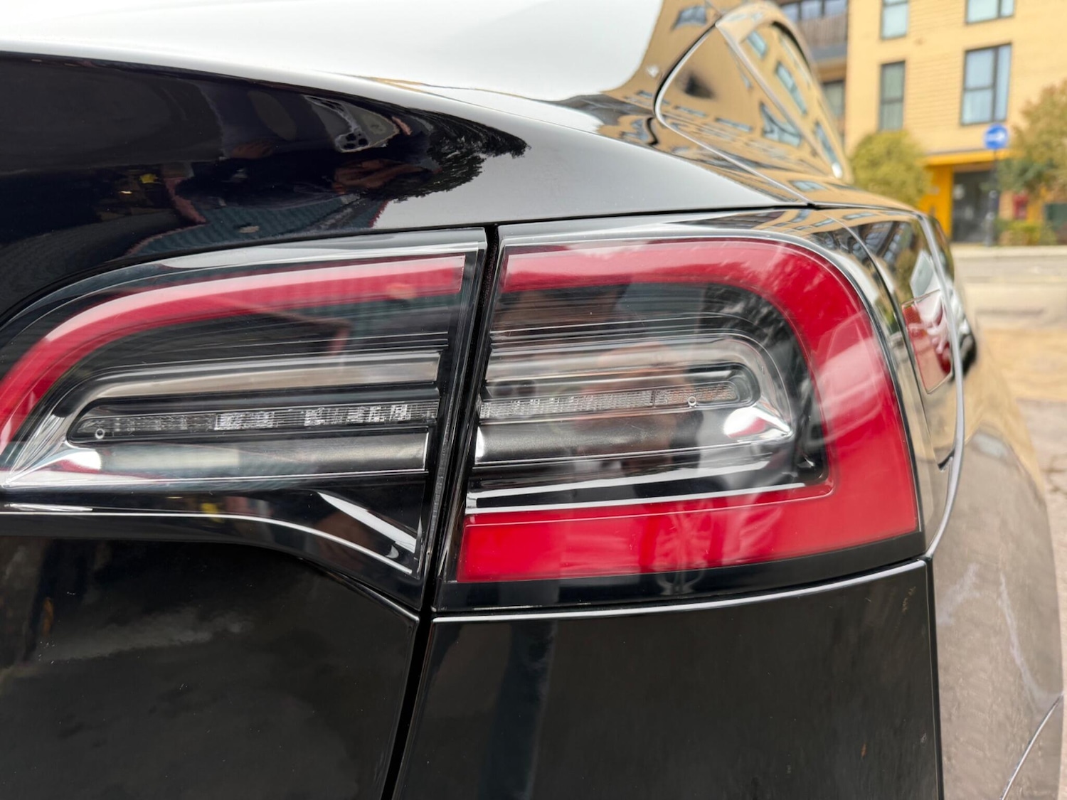 Used Tesla Model 3 2019 for sale - 76109782: Photo 25