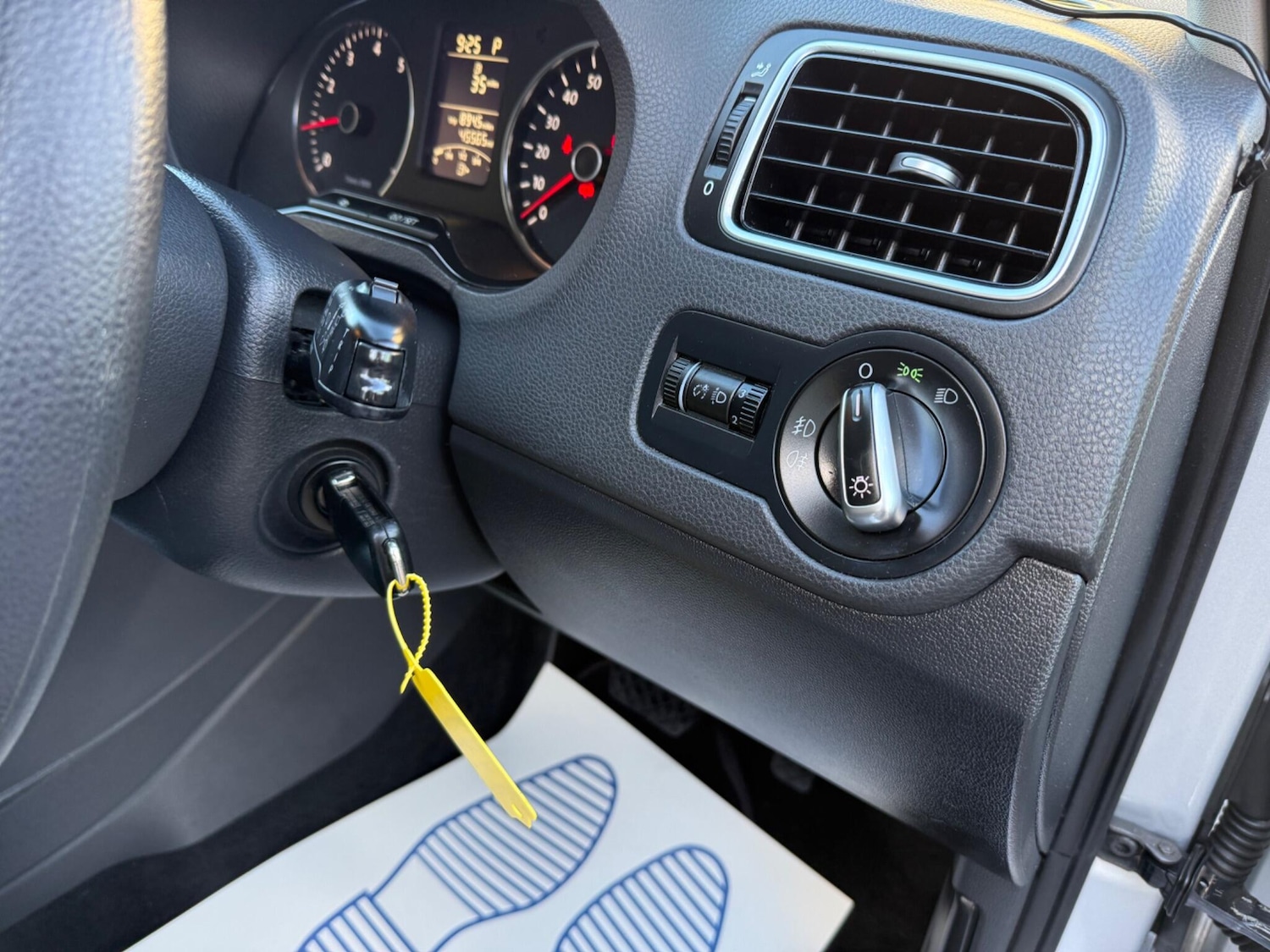 Used Volkswagen Polo 2013 for sale - 77538154: Photo 10