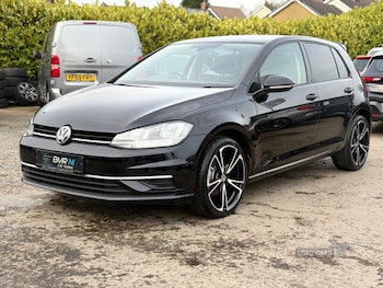 Used Volkswagen Golf 2018 for sale - 77587622: Photo