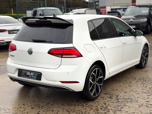 Used Volkswagen Golf 2018 for sale - 77538887: Photo 8